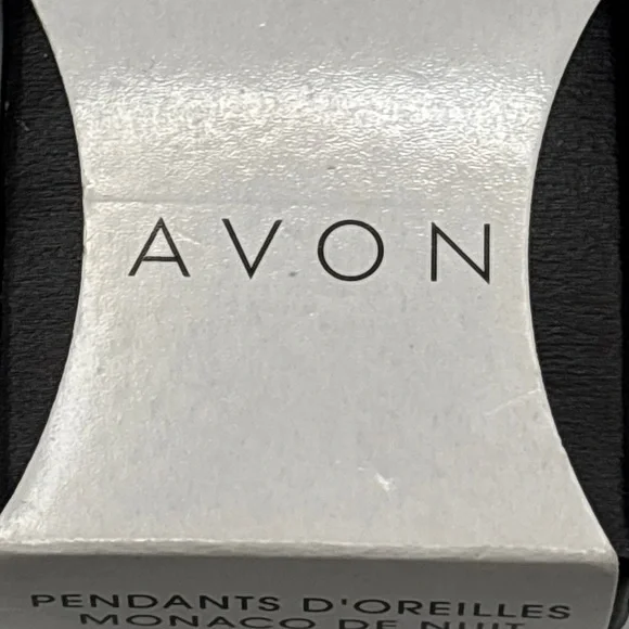 Avon 2012 Elegant Black and Silver Monaco Nights Drop Earrings - Picture 3 of 4